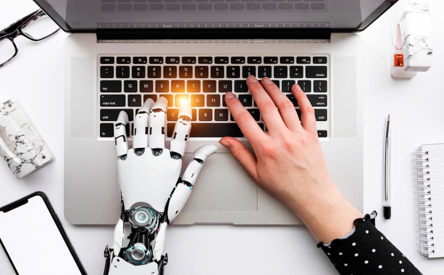 ¿Inteligencia Artificial vs la experiencia humana en marketing digital?