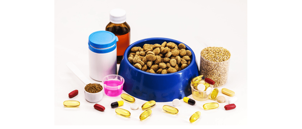 Sílicas precipitadas en la producción de proteínas y vitaminas para animales