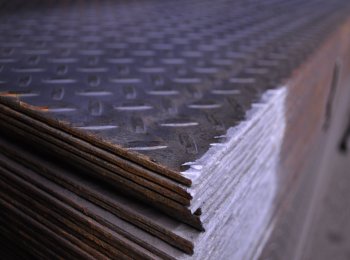 Lamina antiderrapante - Perfiles Comerciales Cuautitlán