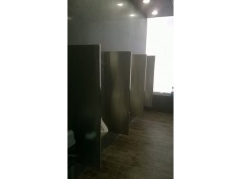 Mamparas para baños publicos3