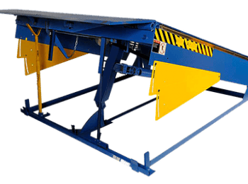 MANTENIMIENTO DE RAMPAS Y CORTINAS