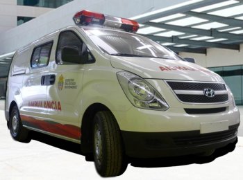 AMBULANCIA H100