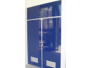 PUERTAS DE ACCESO EN LAMINA DE ACERO PORCELANIZADO