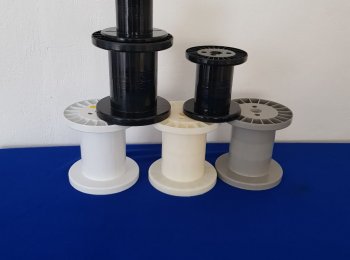 Carretes chicos - Inyección de Plásticos Alemán
