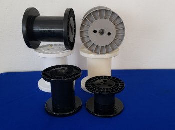 Carretes para alambre magneto - Inyección de Plásticos Alemán