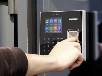 CONTROL DE ACCESO BIOMETRICO