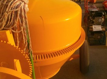 Revolvedoras - Ingeniería Mercantil en Suministros para la Construcción