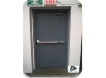 Puertas de emergencia - Multiservicios y Logistica Industrial