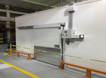 PUERTAS CORREDIZAS PARA ALMACENES REFRIGERADOS