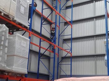 Racks para almacenamiento de productos 2