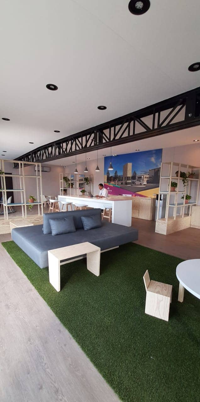 Caseta Modular punto de venta, Equipamiento: sanitarios para damas y caballeros, cambiador para bebe, equipamiento con equipos de AC, piso en loseta vinilica, fijos duo vent, acabado exterior con smart panel.