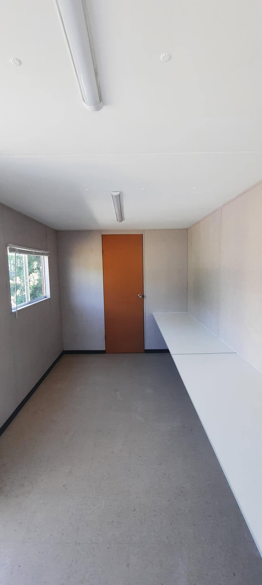 Reparacion correctiva y mantenimiento preventivo de oficinas, aulas, letrinas, comedores, dormitorios moviles.