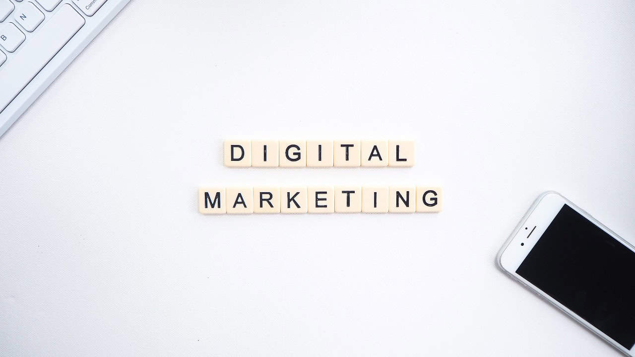 MARKETING INDUSTRIAL
