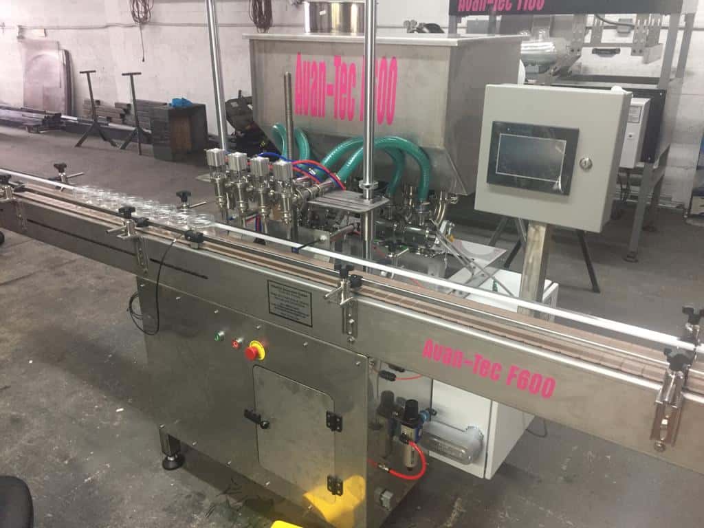 Llenadora de piston