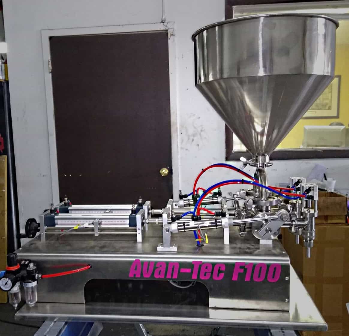 LLENADORAS DE PISTON VERTICALES