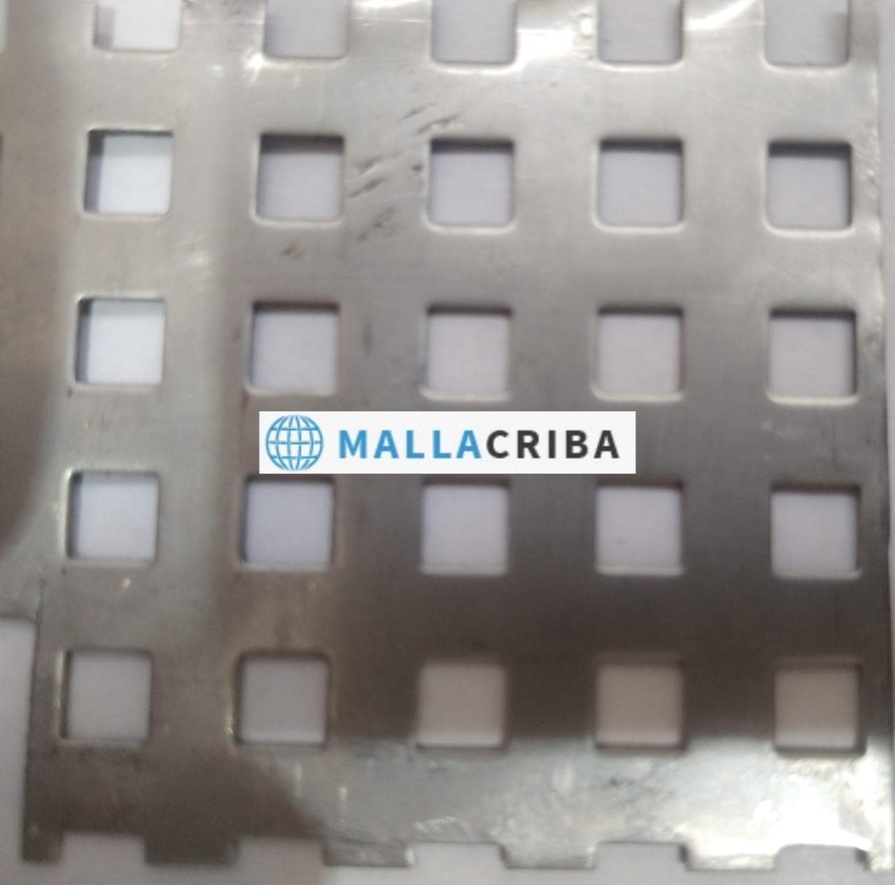 LAMINAS PERFORADAS CUADRADAS