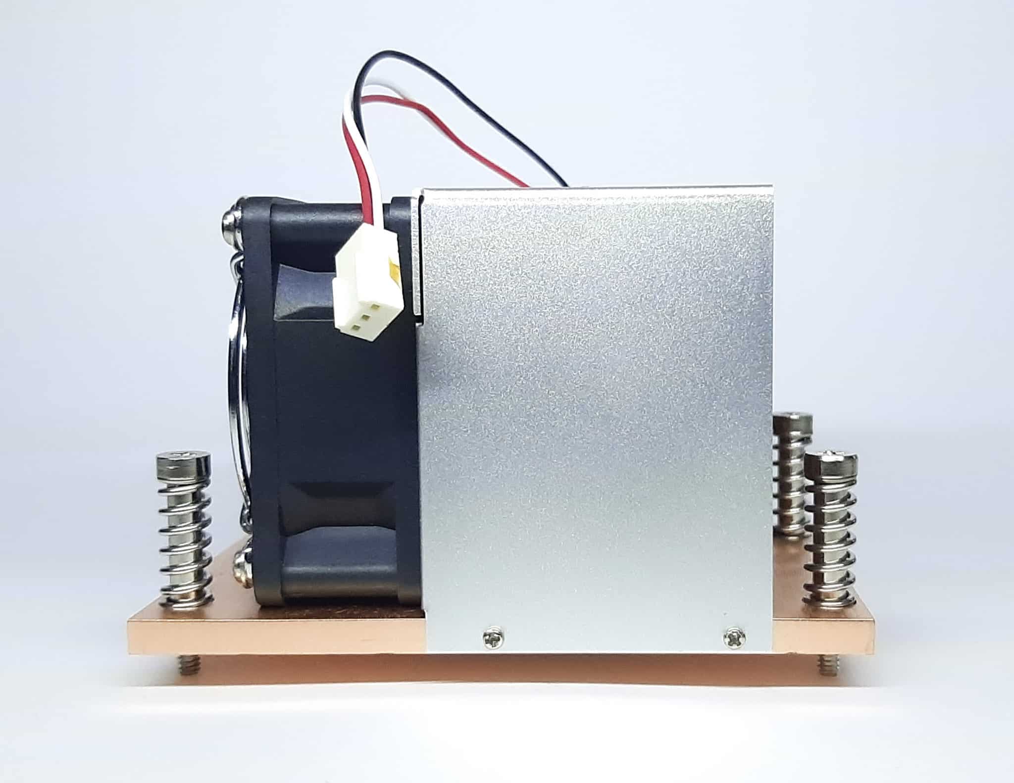 Disipador con ventilador A27G DYNATRON