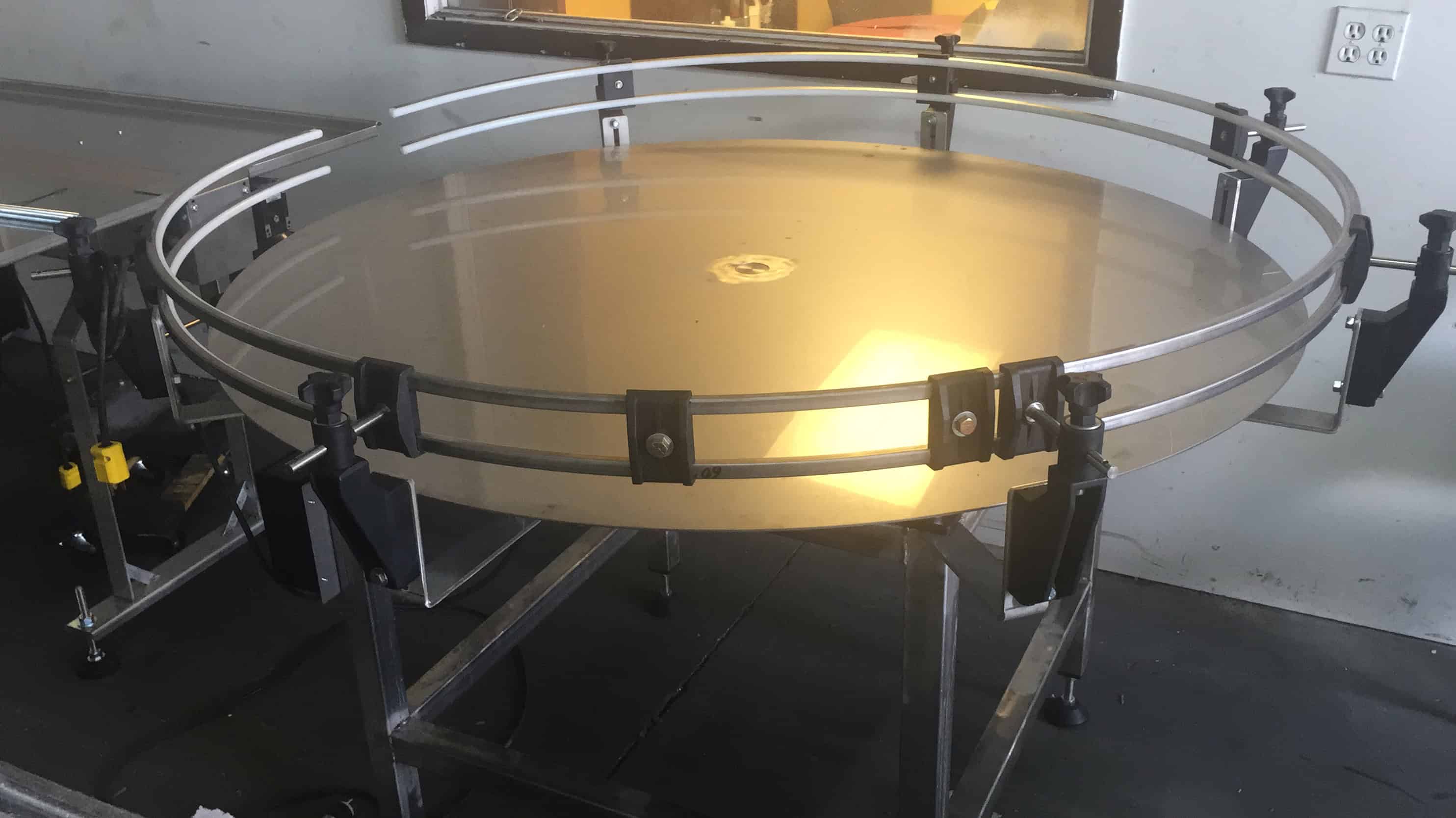 Mesa de acumulacion de envases