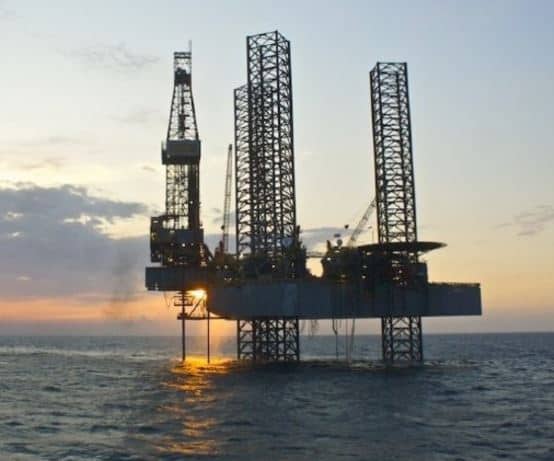 Ácido fluorhídrico para la industria petrolera