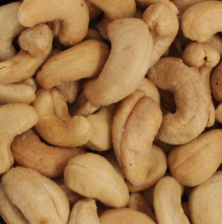 Nuez de la india con sal