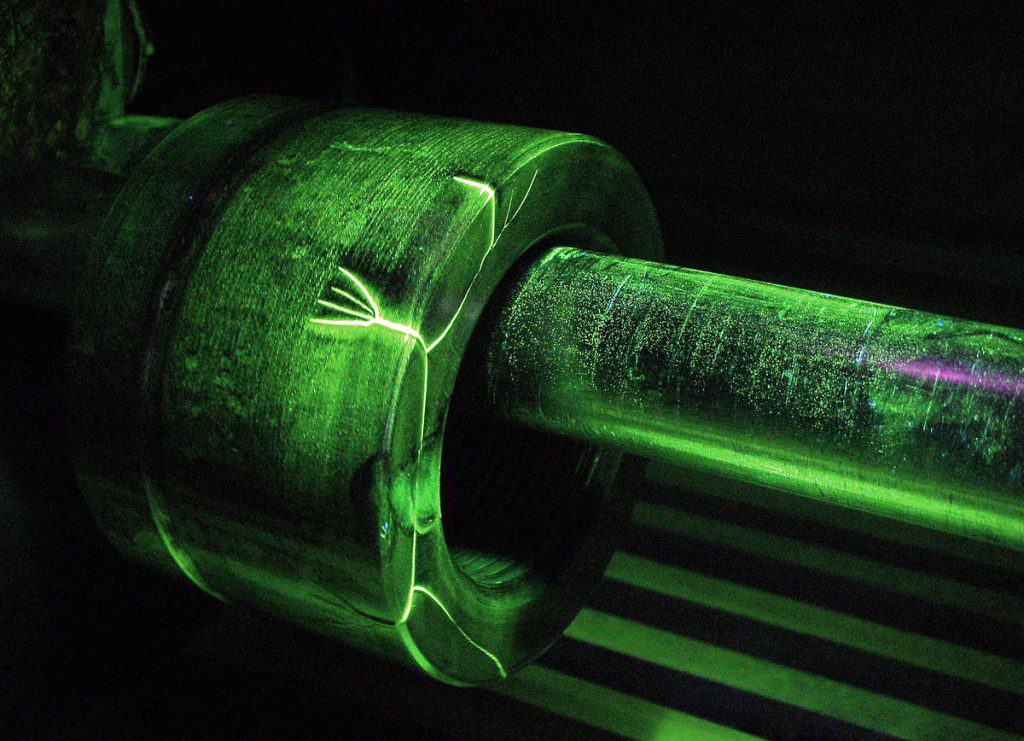 Líquidos Penetrantes y Partículas Magneticas Nivel I y II (PT y MT)