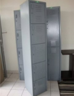 Lockers para Escuelas Metálicos de 5 Puertas