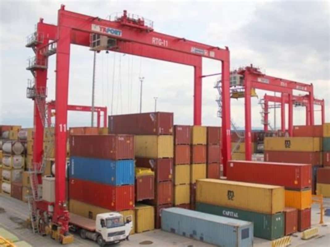 Grúas Pórtico para Carga de Contenedores 
