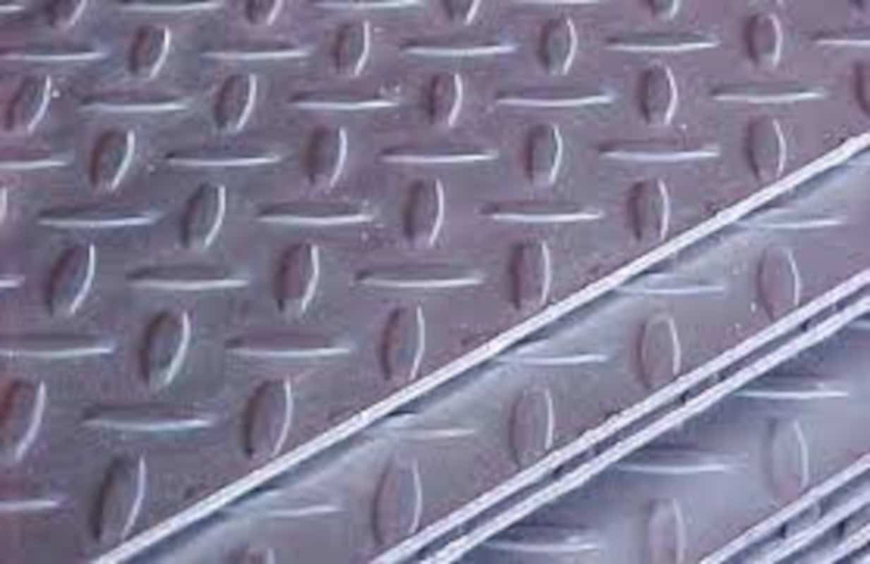 Laminas de Acero  Antiderrapante para Carrocerías 