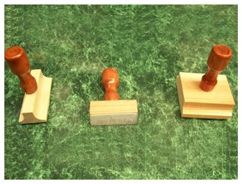 Sellos de goma montados en madera para decorar invitaciones 