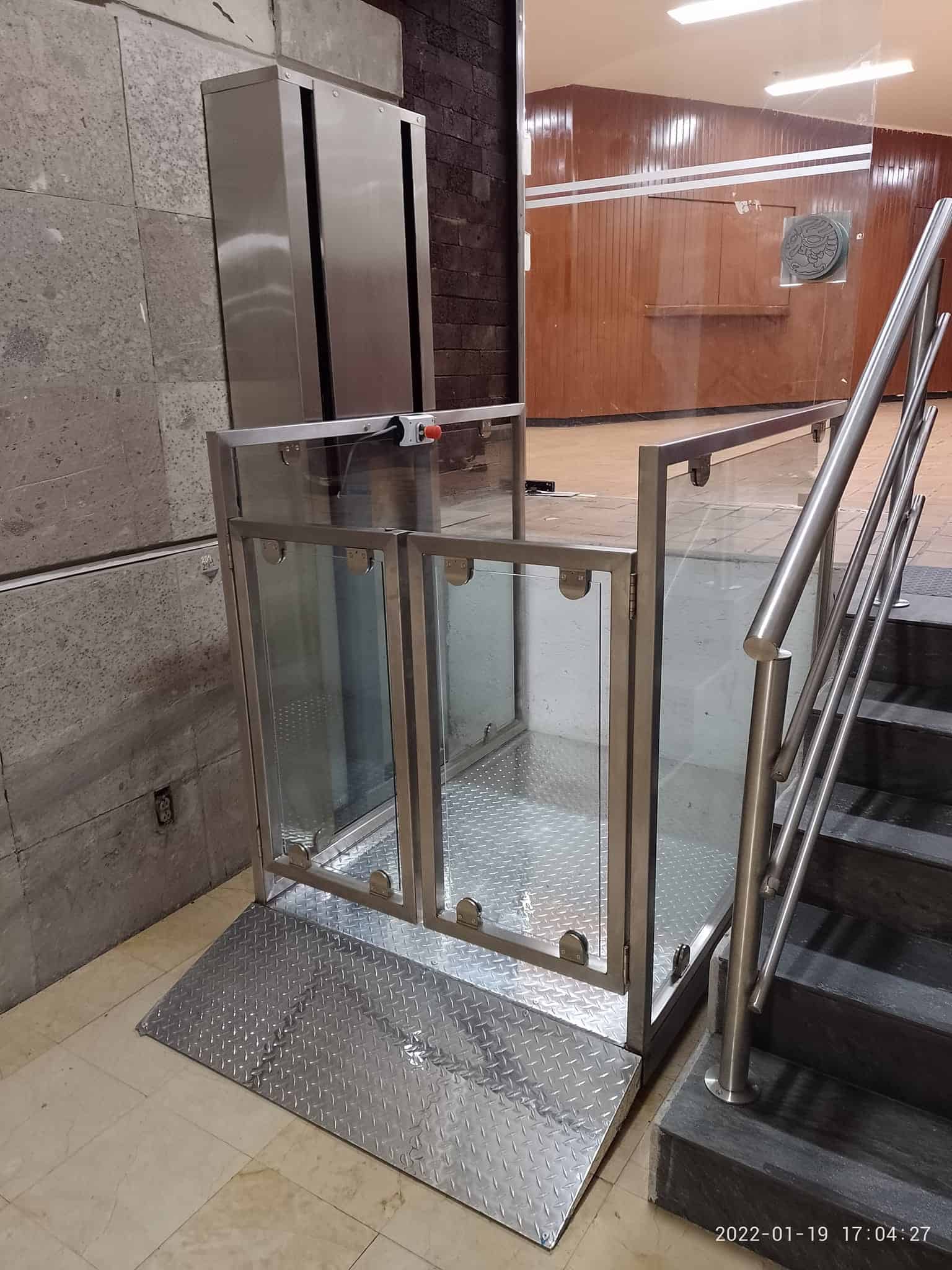 Elevadores para Sillas de Ruedas y Salvaescaleras - 3