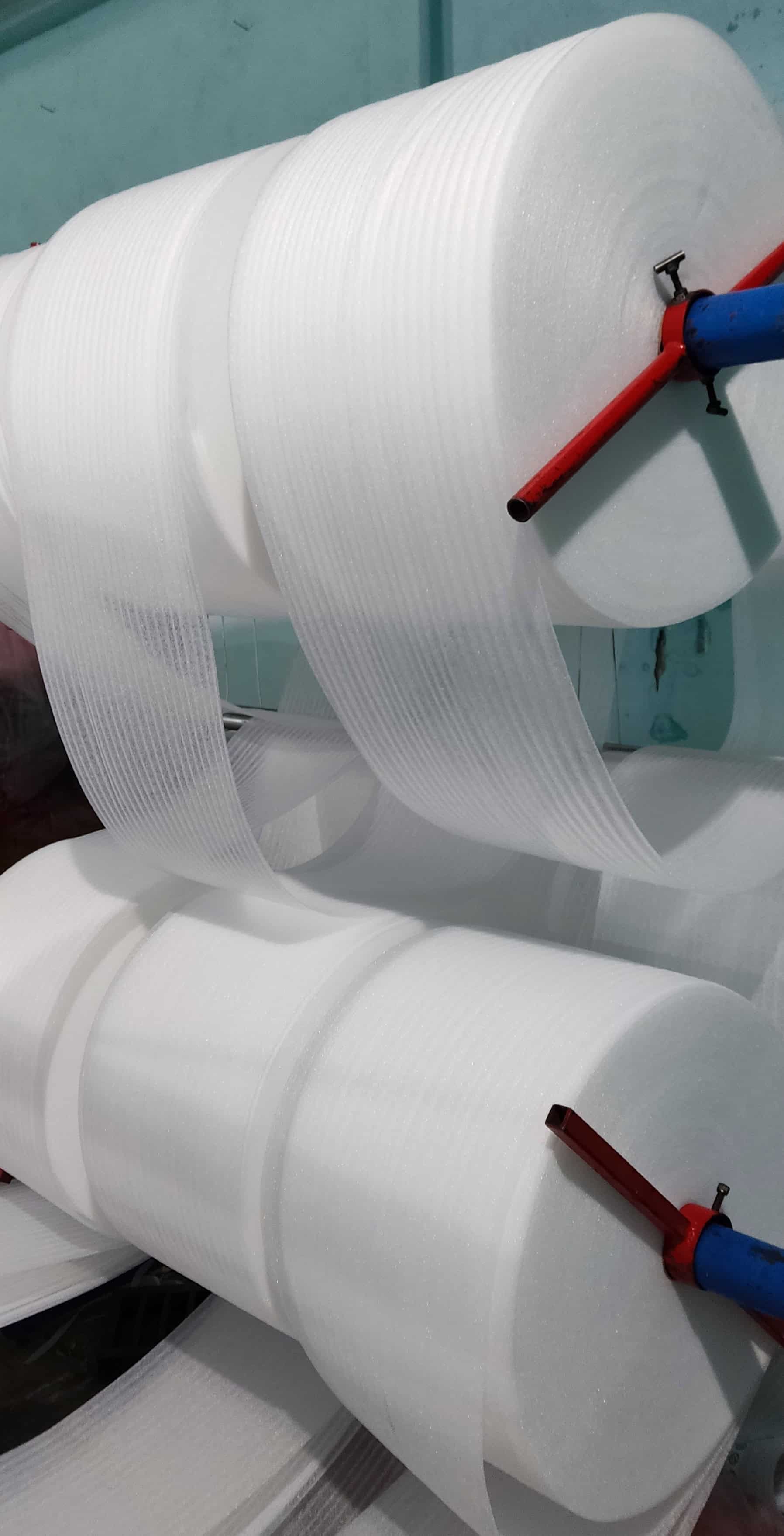 Rollos de foam natural de baja densidad resistente al impacto mecánico