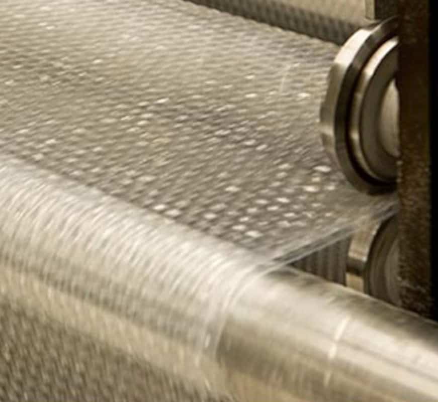 Poliburbuja Adhesiva para Productos Frágiles