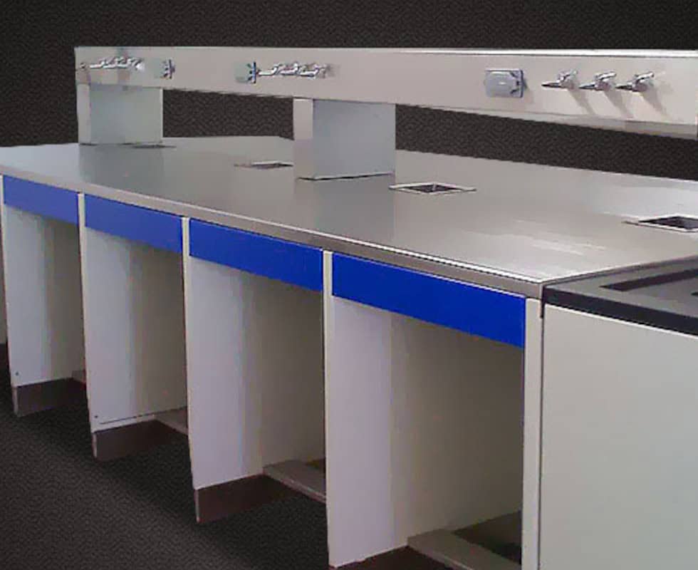Gabinetes de Acero Inoxidable para Laboratorio