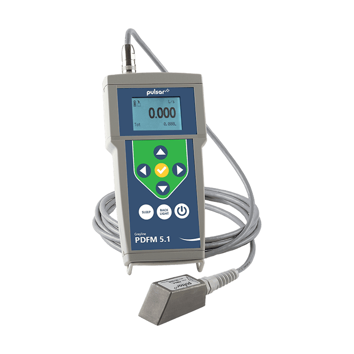 Medidor ultrasónico de flujo Portatil para medición de aguas residuales, modelo PDFM5.1 marca PULSAR