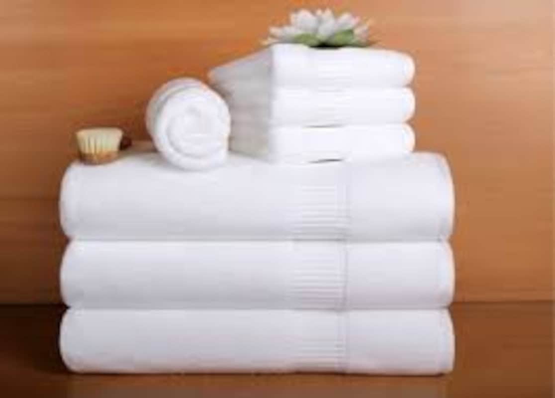 Lavado de Toallas Blancas para Hoteles