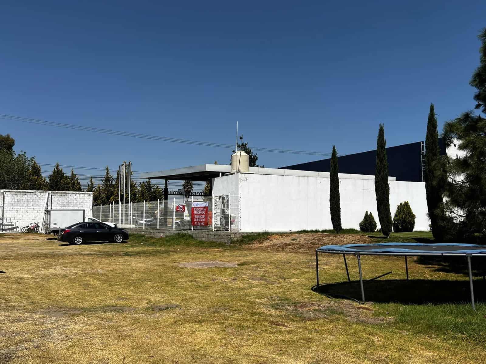 1000 m2