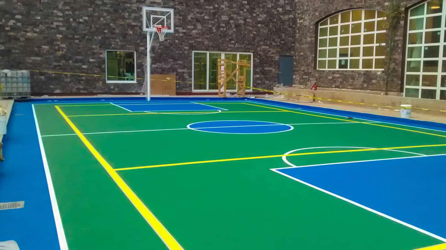 Emulsiones acrílicas para fabricar pinturas para canchas deportivas
