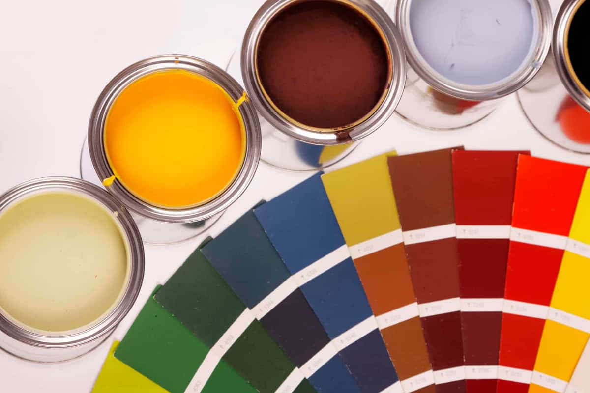 Emulsiones estiren-acrílicas para pinturas elastoméricas