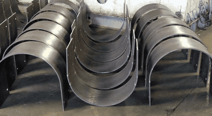Corte de acero al carbón con pantógrafo CNC en oxicorte