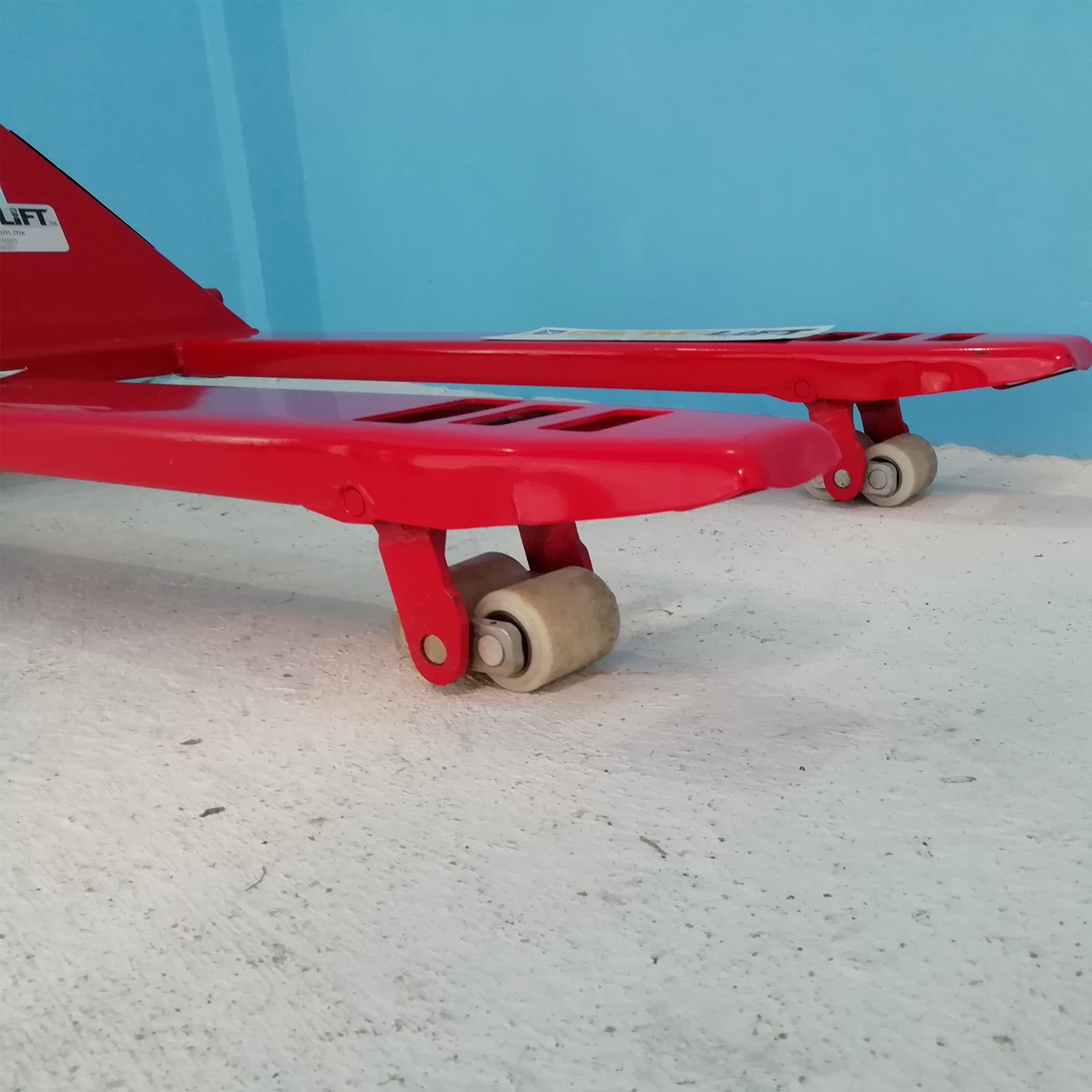 Patin angosto corto 3 toneladas angosto 2