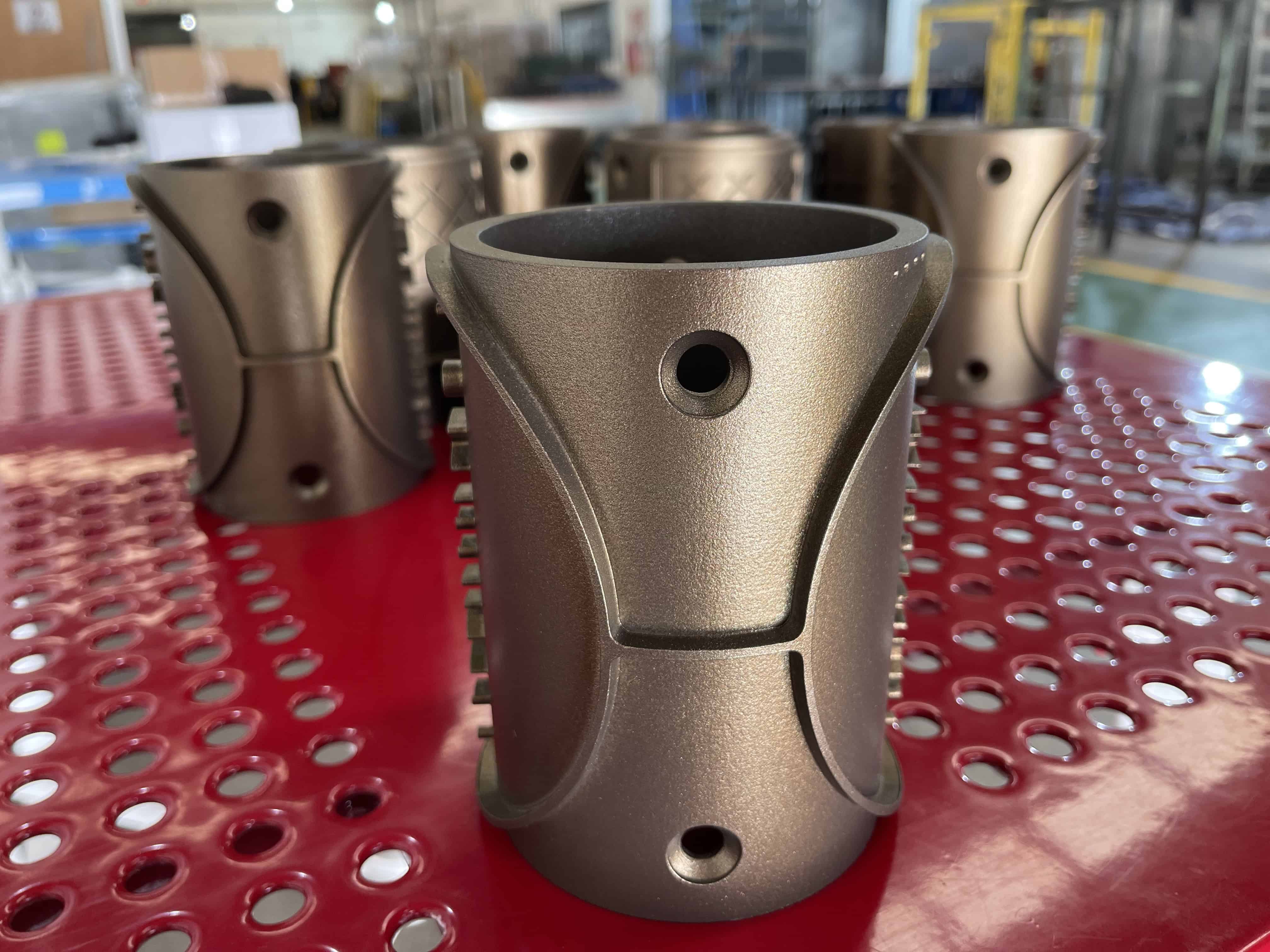 RECUBRIMIENTO DE PIEZAS METALICAS CON TEFLON