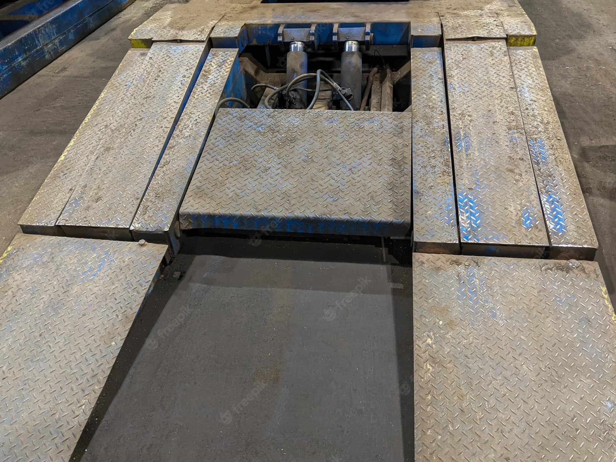 Fabricacion de rampas hidráulicas de 5 toneladas
