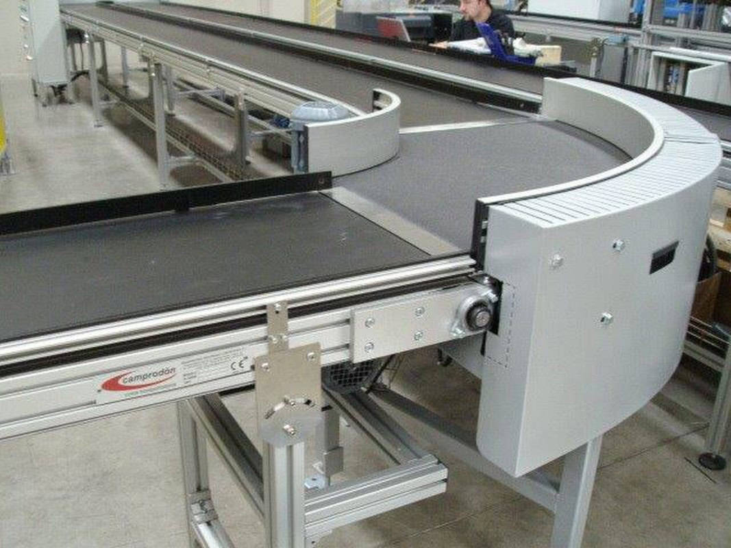 Aditamentos para bandas transportadoras industriales