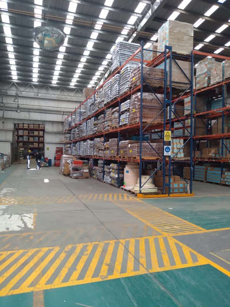 Materiales de la Estantería con Picking