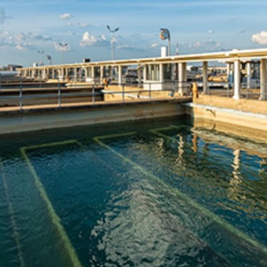 Morfolina para uso industrial en tratamiento de agua