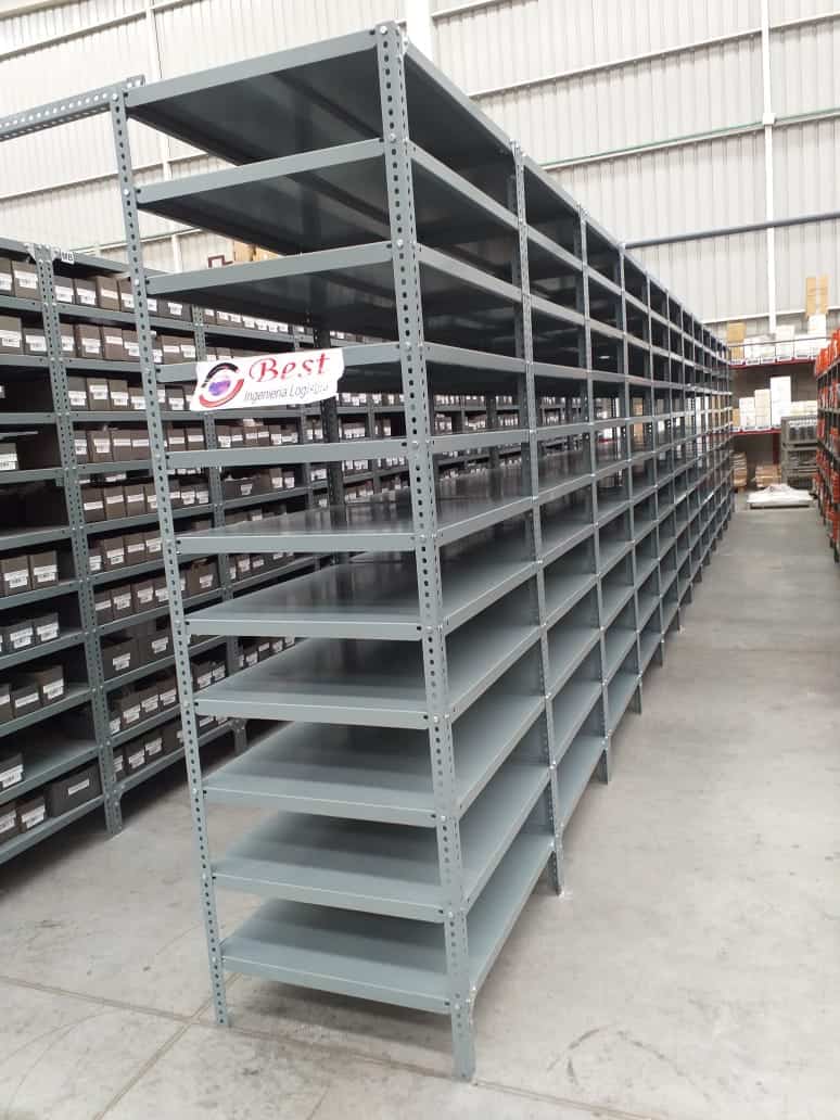 ESTANTERIA PARA PRODUCTOS