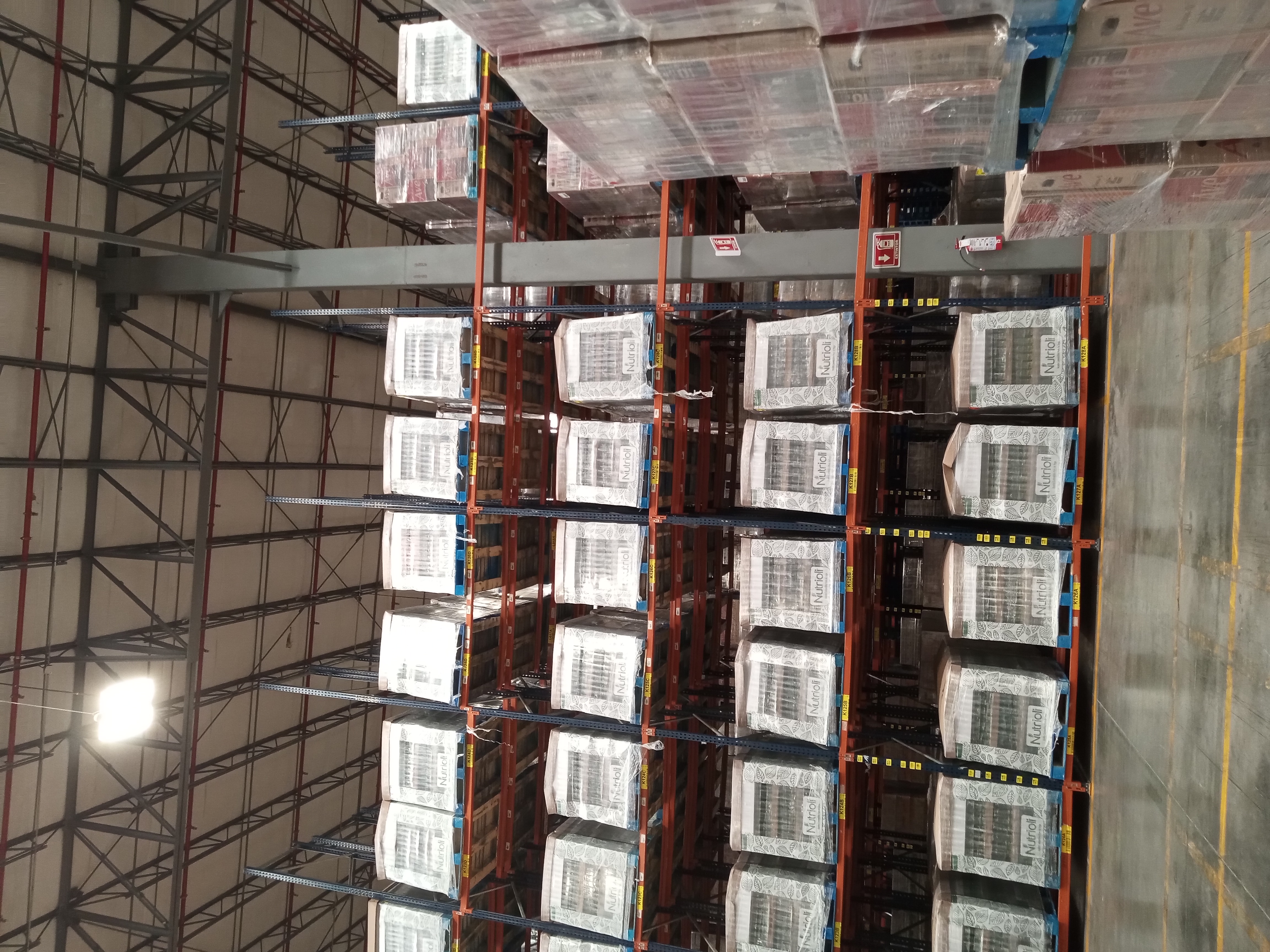 Materiales de racks de carga pesada