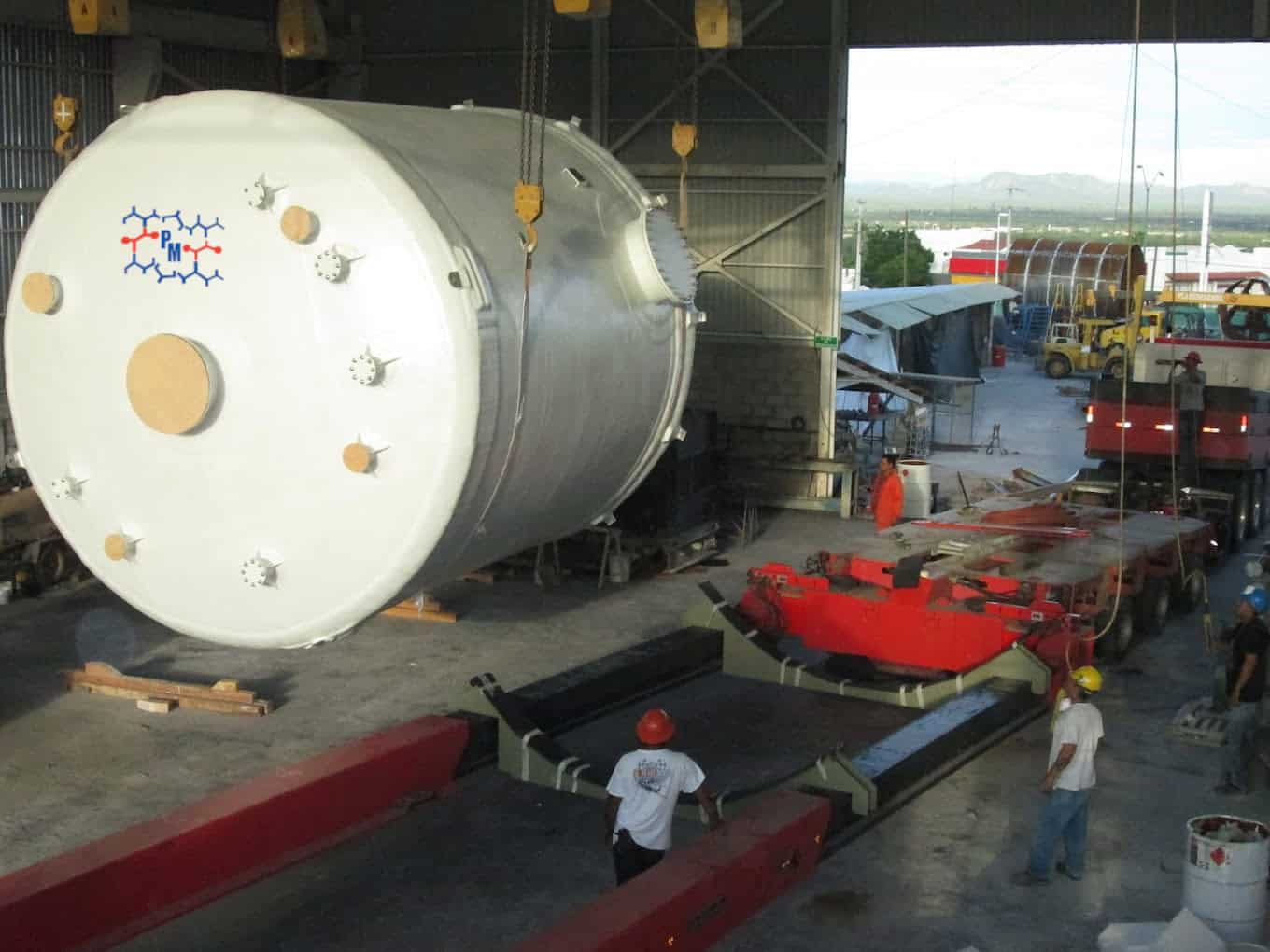 Fabricación de tanques de fibra de vidrio para la industria petrolera