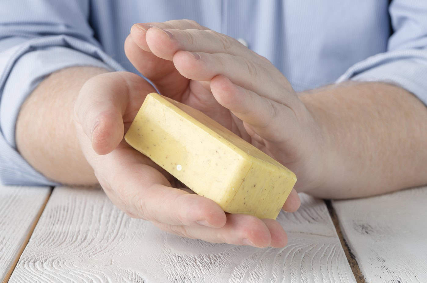 Jabón de azufre para aliviar las irritaciones, erupciones e inflamaciones