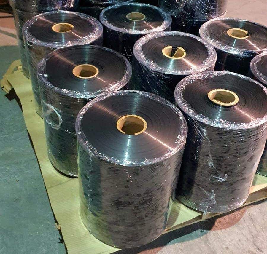 Rollos de plástico negro y transparente con medidas personalizadas